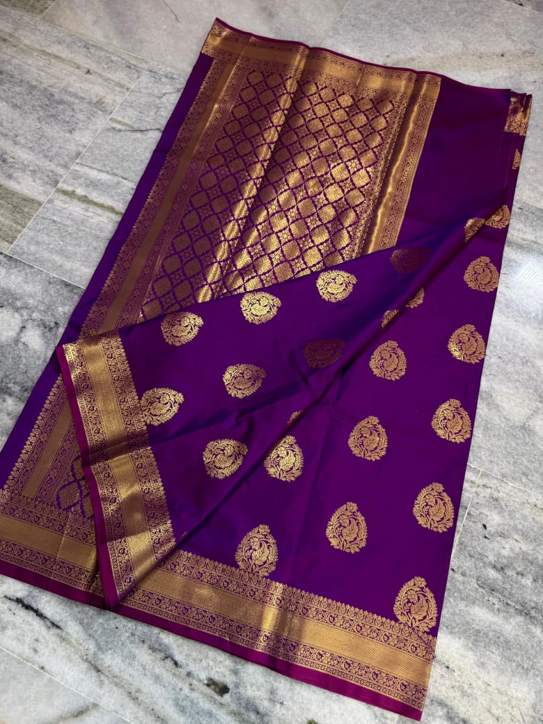 Semi Katan dyable soft silk
