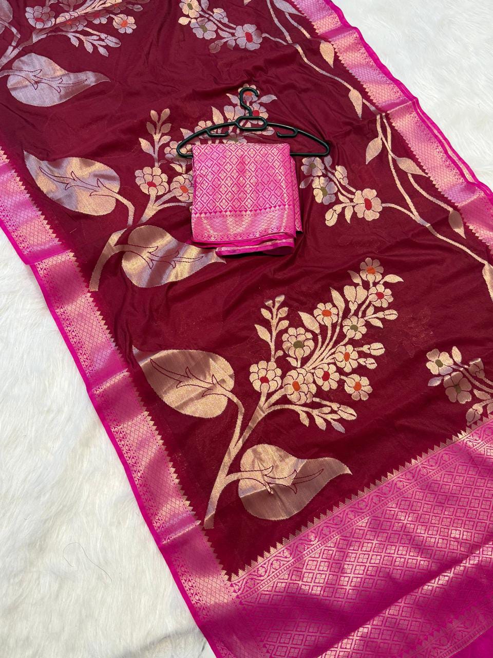 Semi Katan dyable soft silk
